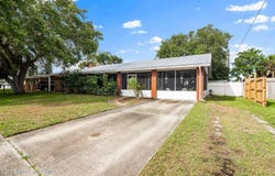 790 Cobblestone NE Ln, Palm Bay, FL 32905