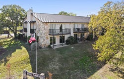 1202 Hi Stirrup #400, Horseshoe Bay, TX 78657