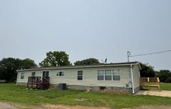 810 RIDDLE FARM ROAD, ANNISTON, AL 36207