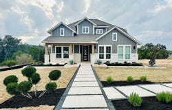 1603 Headwaters BLVD, Dripping Springs, TX 78620