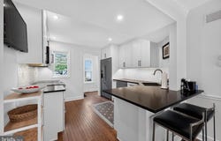 35 SUTPHIN PINES, YARDLEY, PA 19067