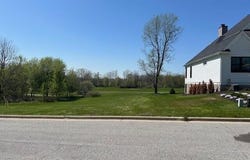 1270 Monterey Drive, Chesterton, IN 46304