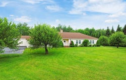 71 Winthrop Center Road, Winthrop, ME 04364