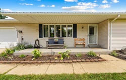 8886 Coffel Drive, Bremen, IN 46506