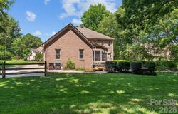 6324 Pumpernickel Lane, Wesley Chapel, NC 28110