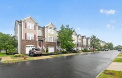 126 Dunlin Ln, Egg Harbor Township, NJ 08232