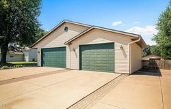 N6163 ERIC Ave, Onalaska, WI 54650