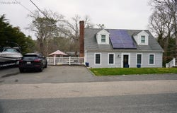 54 Melbourne Road, Hyannis, MA 02601