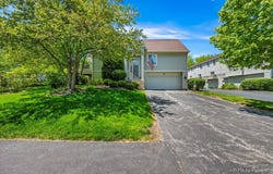 26 New Haven Drive, Cary, IL 60013