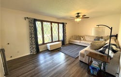 72 Heritage Drive, Tallmadge, OH 44278