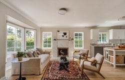676 East Rio Grande Street, Pasadena, CA 91104