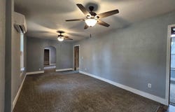 2001 E 9th, Sedalia, MO 65301