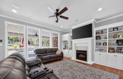 20402 Ashley Cir, Troup, TX 75789