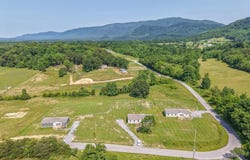 255 Piney Grove Road, Greeneville, TN 37743