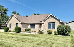 399 S Woodlawn Street, Parker City, IN 47368