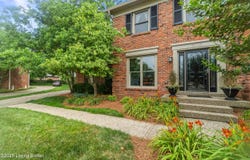 9110 Hurstwood Ct, Louisville, KY 40222