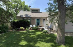 15667 250th Avenue, Spirit Lake, IA 51350