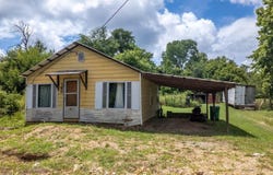 180 North 3rd Street, Mammoth Spring, AR 72554