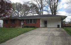 7202 RENDA St, Millington, TN 38053