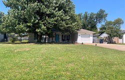1816 N Bell Avenue, Shawnee, OK 74804