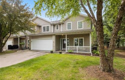 1117 S 52nd Street unit: 1705, West Des Moines, IA 50265