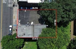 90-40  Parsons Blvd, Jamaica, NY 11432
