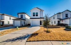 41 Trinity Circle, Lockhart, TX 78644