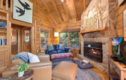76 Creekside, Ellijay, GA 30540