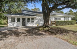500 N Pine Street, Summerville, SC 29483
