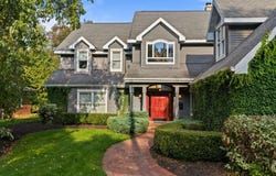 140 RIVER Drive, APPLETON, WI 54915