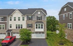 156 Curtis Ct., Ross Twp, PA 15237