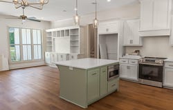 41 Forest Barnes, Petal, MS 39465