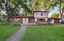 18448 Dalby, Redford, MI 48240