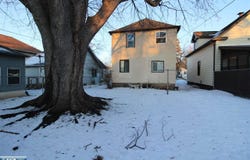 2519 3rd Avenue E, Hibbing, MN 55746