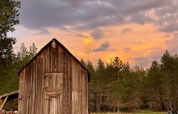 17320 E PERIMETER RD, Athol, ID 83801