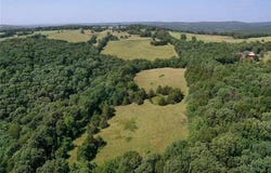 4468 Madison 3050  RD, Huntsville, AR 72740