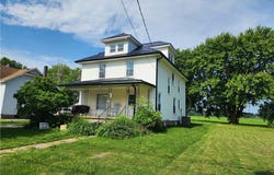 257 N Main Street, Lyndonville, NY 14098