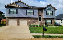 302 Turner Court, Vine Grove, KY 40175