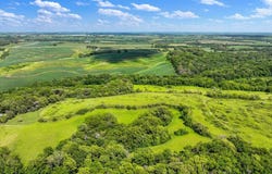 62172 245TH Street, GLENWOOD, IA 51534