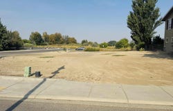 800 Fountain Blvd, Zillah, WA 98953