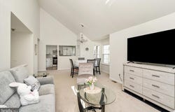 26 HUBER COURT, HIGHTSTOWN, NJ 08520