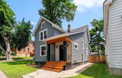 1814 Bayer Avenue, Fort Wayne, IN 46805