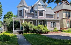 343 E Ridge, Marquette, MI 49855