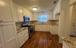 416 Village LN, Buda, TX 78610