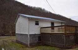 5924 Upper Johns Creek Rd, Kimper, KY 41539