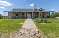 1633 Jessie James Road, Pineville, MO 64856