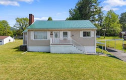 810 Cumberland St., Marion, VA 24354