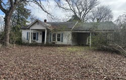 11240 Sardis-Scotts Hill Road, Scotts Hill, TN 38374