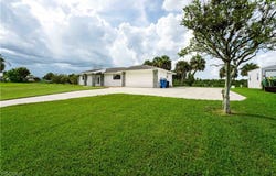 1037 Caloosahatchee Drive, Moore Haven, FL 33471