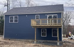 143 Iroquois Road, Shohola, PA 18458